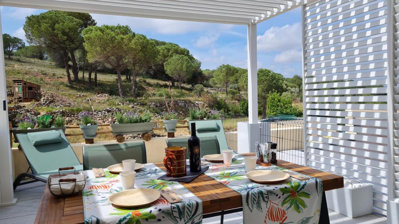 Bizanet Chambres D'Hotes B&B La Bergeronnette Avec Piscine Couverte Chauffee מראה חיצוני תמונה